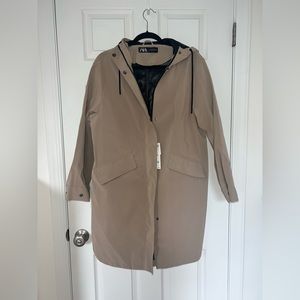 Zara Raincoat NWT